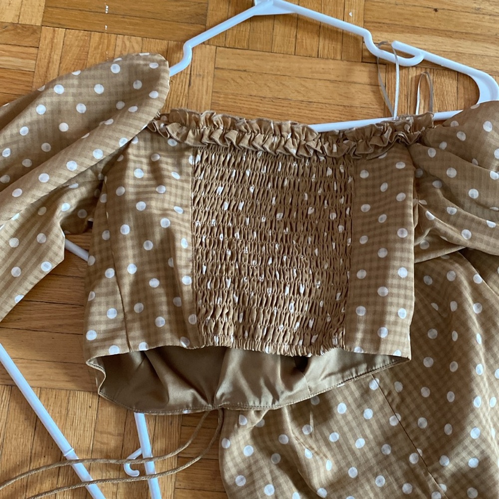 FINDERS two piece polka dot set - Picture 6 of 7